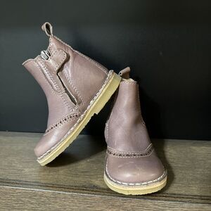 Petit Nord Toddler Size 10 Leather Chelsea Ankle Boots Star Old Rose Shoes